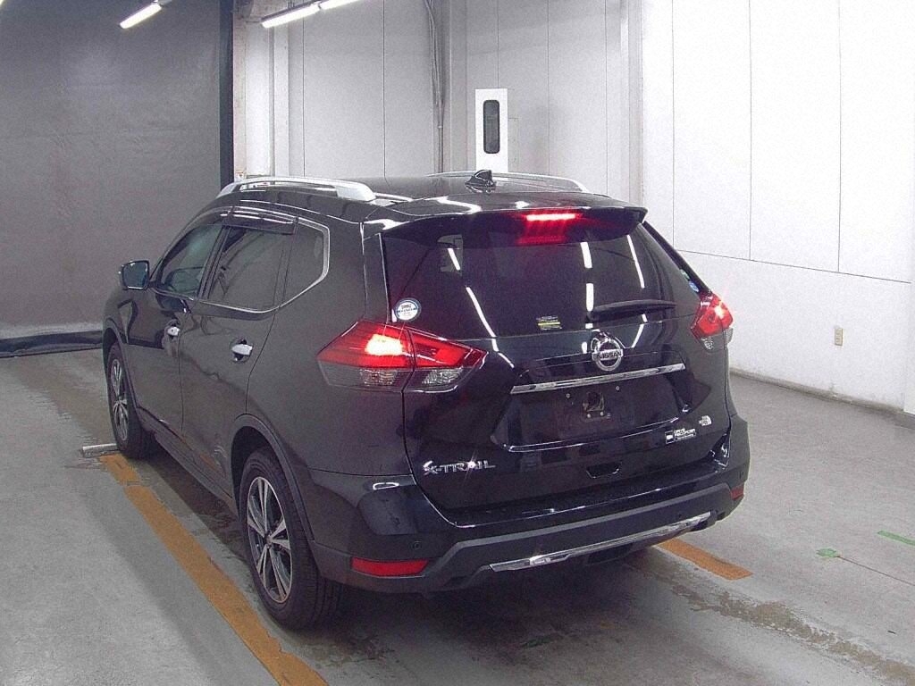 NISSAN X-TRAIL 20XI Thumbnail 2