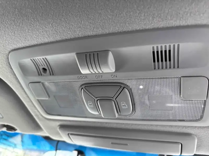TOYOTA ESTIMA HYBRID AERAS 4WD Thumbnail 20