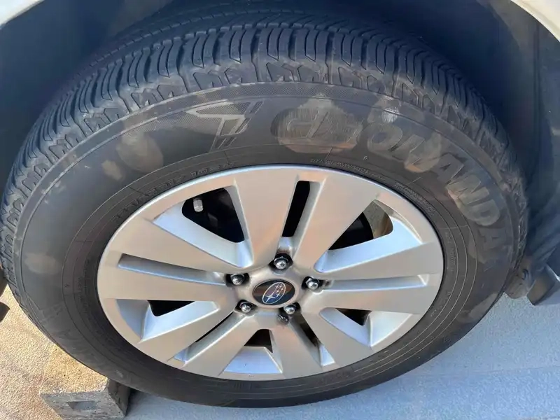 SUBARU OUTBACK 4WD BASE GRADE Thumbnail 16