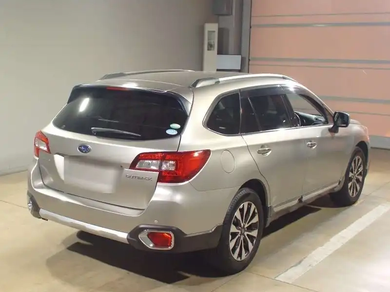SUBARU LEGACY OUTBACK LIMITED 4WD Thumbnail 2