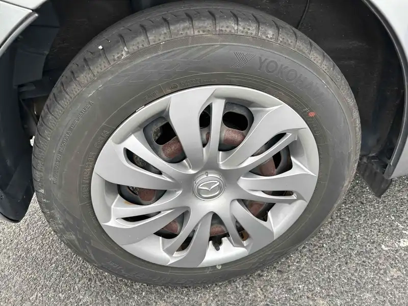 MAZDA DEMIO 13S Thumbnail 7