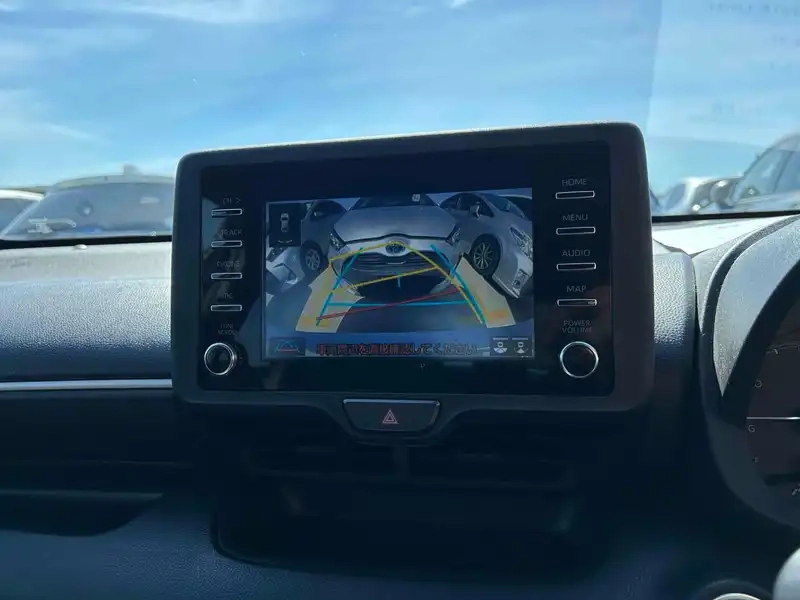 TOYOTA YARIS HYBRID X Thumbnail 14