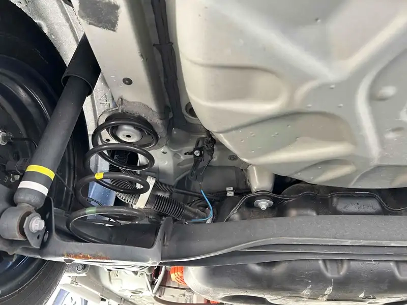 TOYOTA YARIS HYBRID X Thumbnail 28