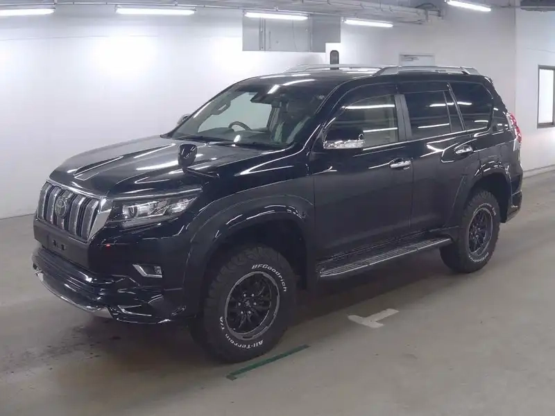 TOYOTA LAND CRUISER PRADO 5D 4WD TX L PACKAGE Thumbnail 4