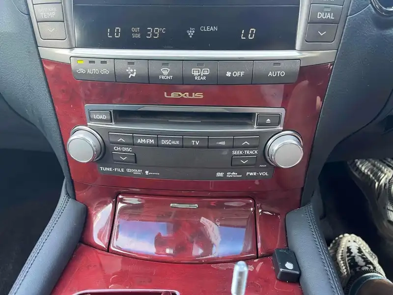 LEXUS LS LS600H I PACKAGE Thumbnail 14