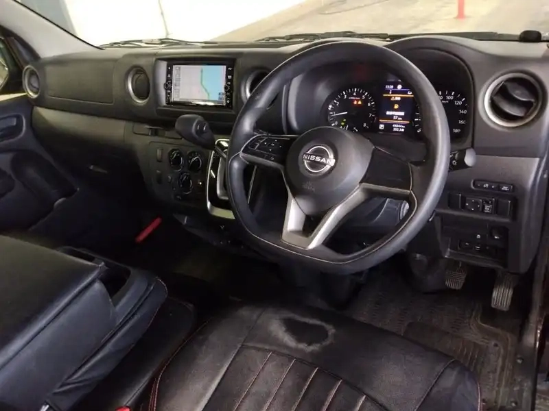 NISSAN CARAVAN VAN 5D LONG EX Thumbnail 8