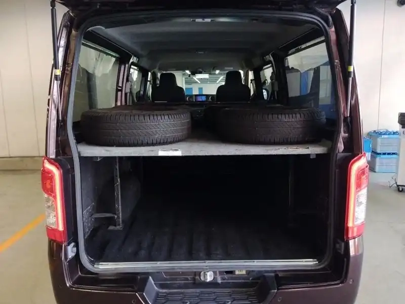 NISSAN CARAVAN VAN 5D LONG EX Thumbnail 5