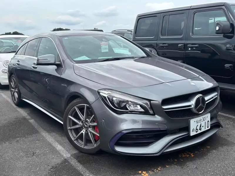 MERCEDES BENZ CLA45 AMG 4MATIC SHOOTINGBRAKE Thumbnail 1