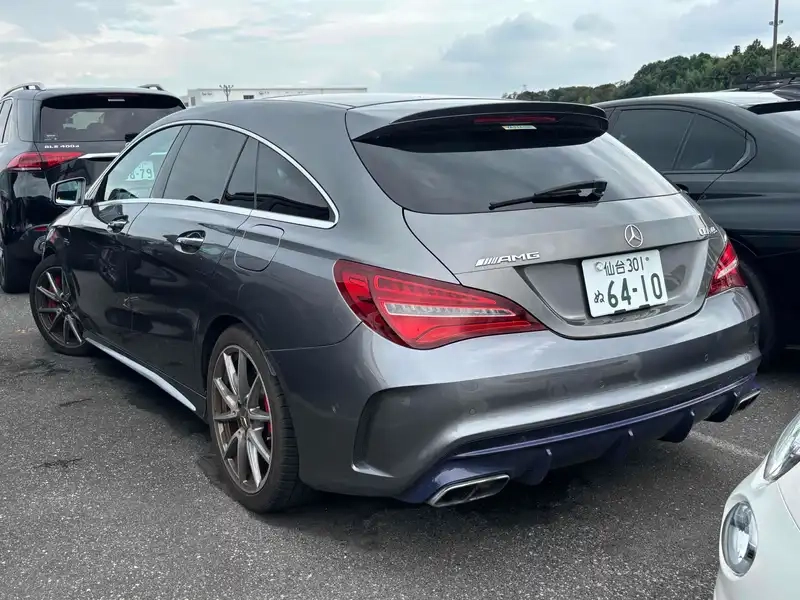 MERCEDES BENZ CLA45 AMG 4MATIC SHOOTINGBRAKE Thumbnail 2