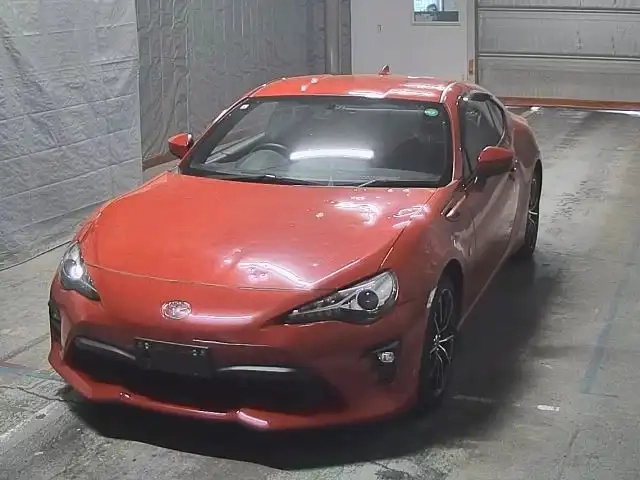 TOYOTA 86 GT Thumbnail 3