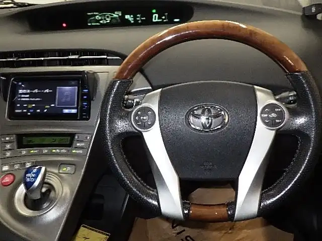 TOYOTA PRIUS S TOURING SELECTION Thumbnail 5