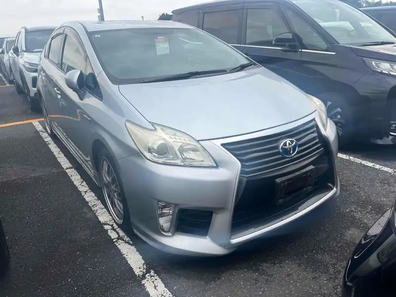 TOYOTA PRIUS L BODY KIT Thumbnail 7
