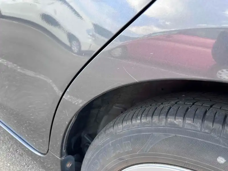 TOYOTA PRIUS ALPHA S Thumbnail 23
