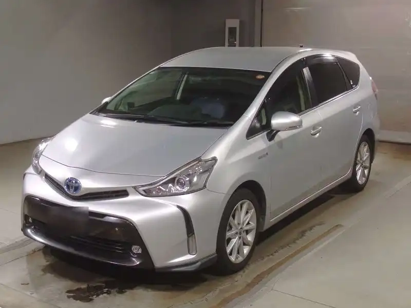 TOYOTA PRIUS ALPHA S TOURINGSELECTION Thumbnail 3