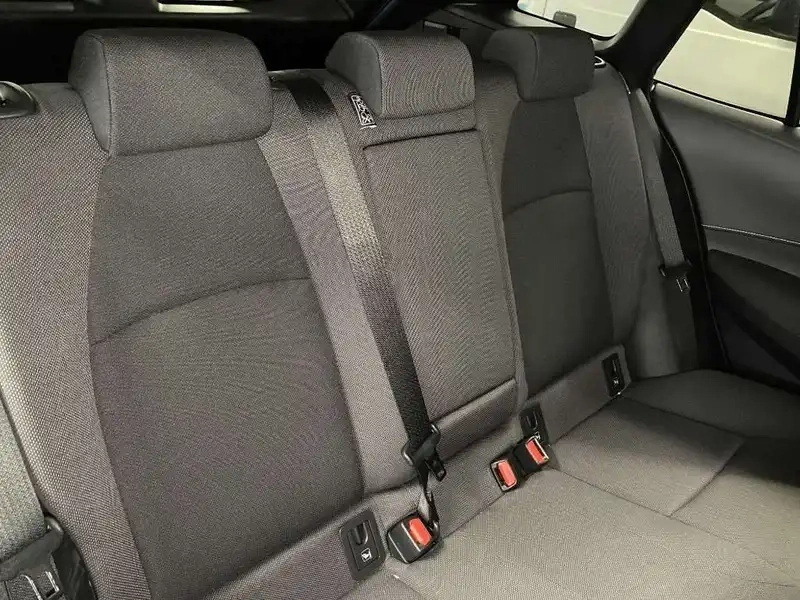 TOYOTA COROLLA TUOURING HYBRID S Thumbnail 7