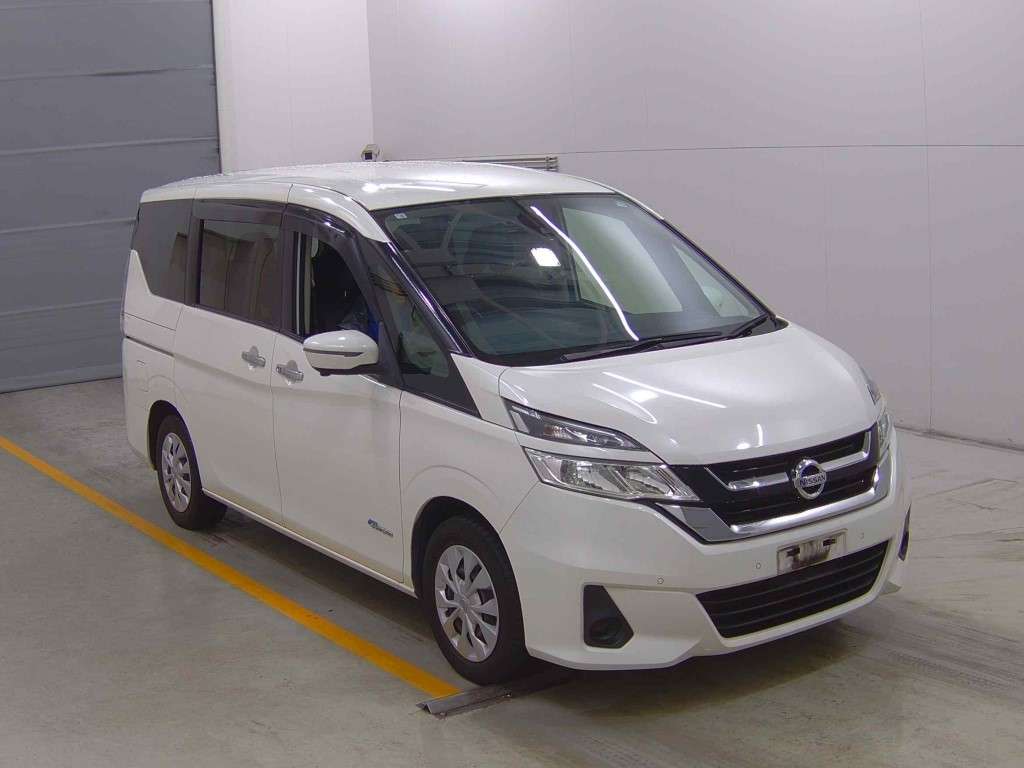 2016 Nissan Serena Hybrid