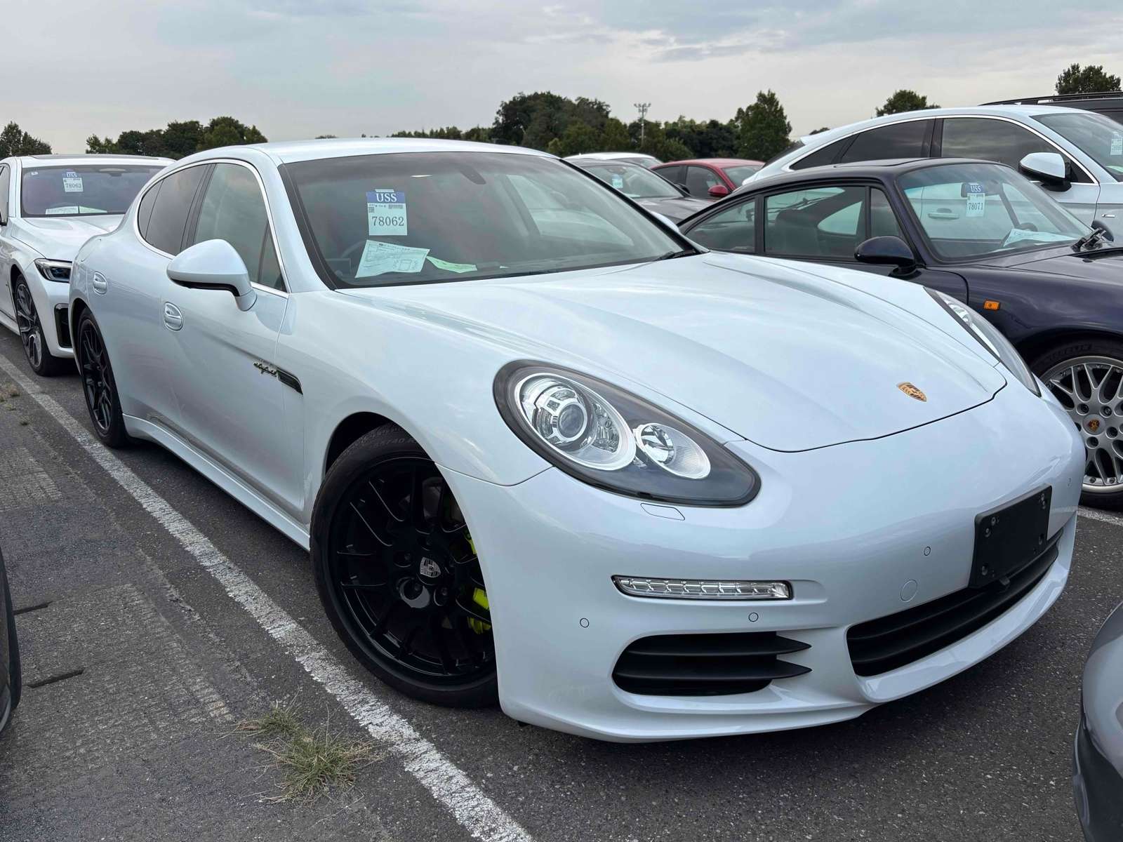 2016 Porsche Panamera Petrol(phev)