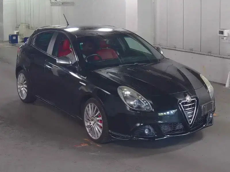 2013 Alfa Romeo Giulietta 5d Petrol