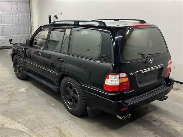 TOYOTA LAND CRUISER VX LIMITED G SELECTION Image 2