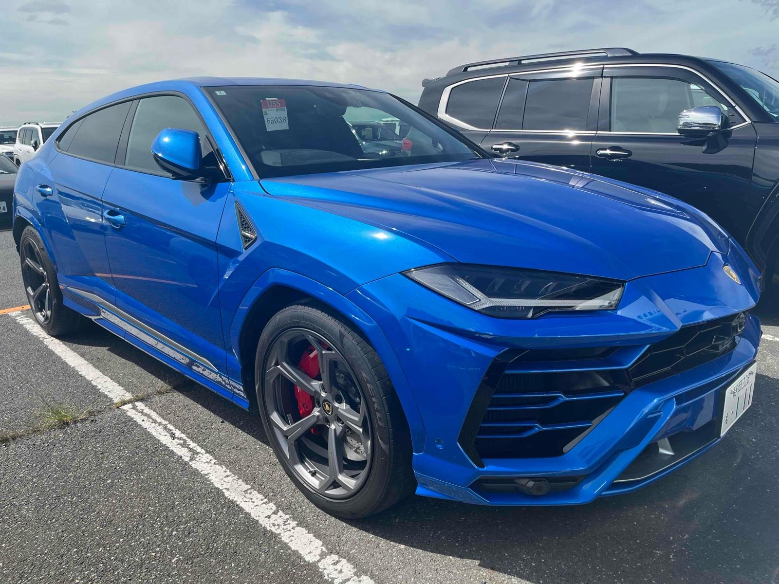 LAMBORGHINI URUS 4WD BASE GRADE Image 30