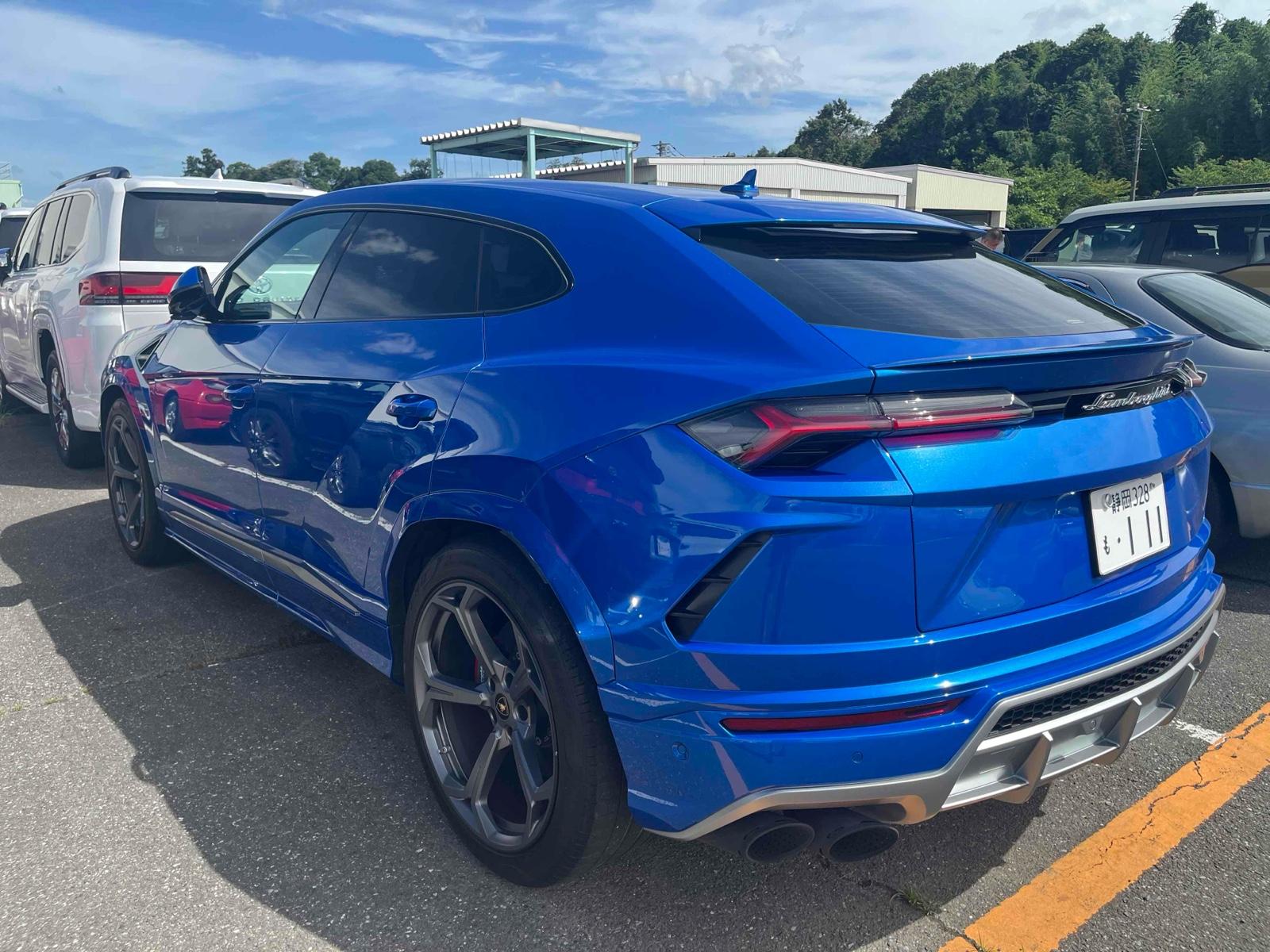 LAMBORGHINI URUS 4WD BASE GRADE Image 37