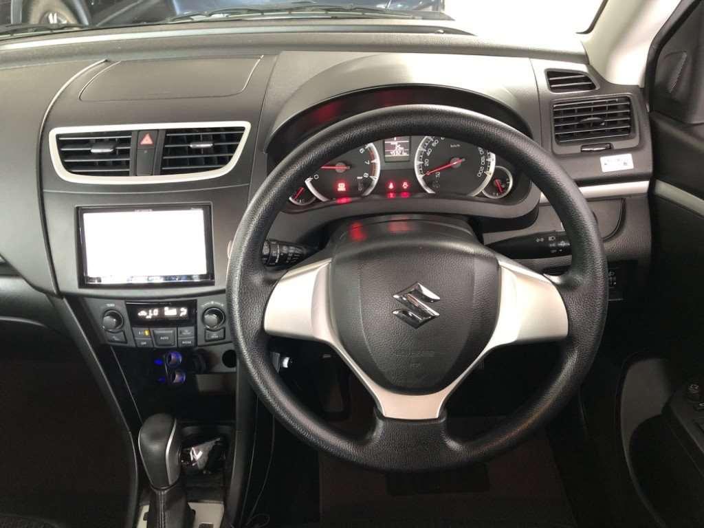 SUZUKI SWIFT XS Image 8