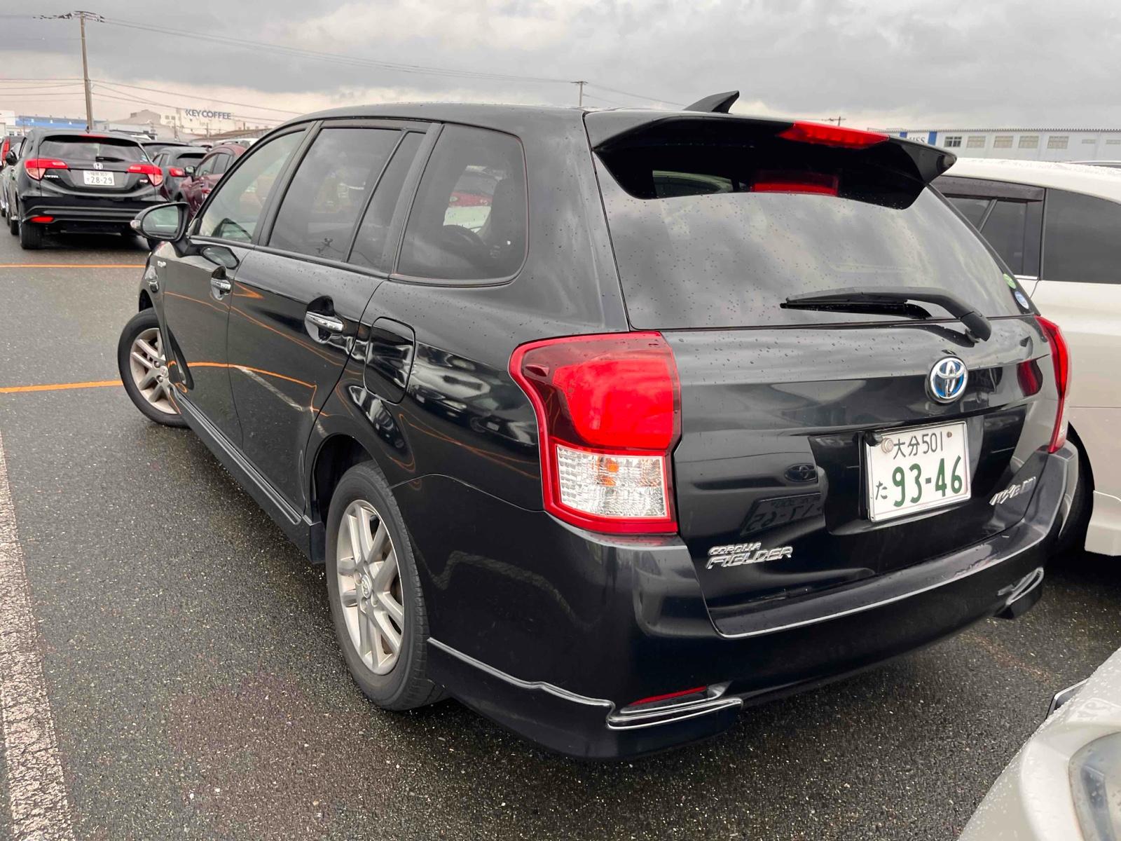 TOYOTA COROLLA FIELDER HYBRID G AERO TOURER W×B Image 2