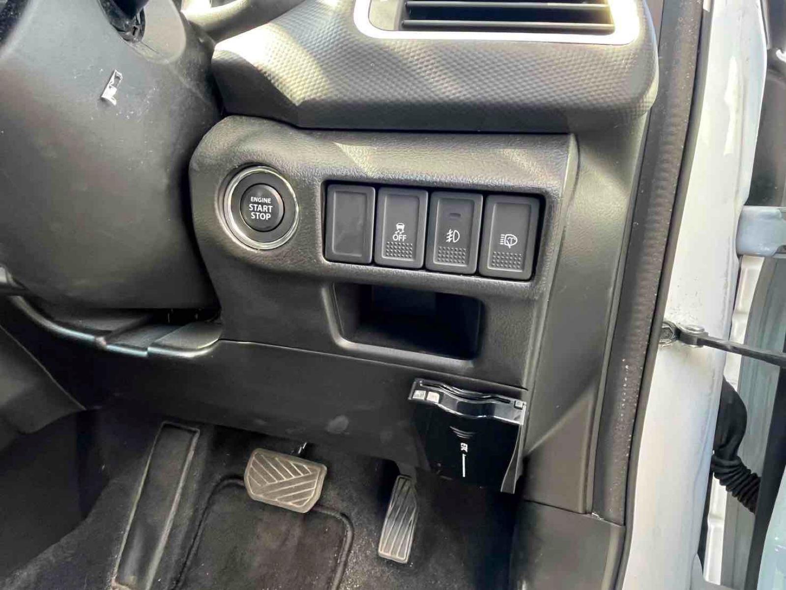 SUZUKI SX4 S- CROSS Image 7