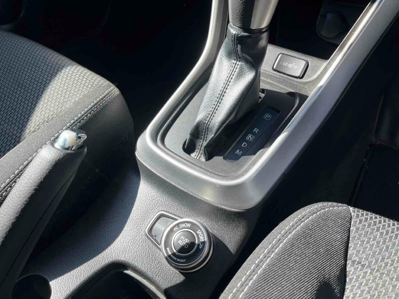SUZUKI SX4 S- CROSS Image 9