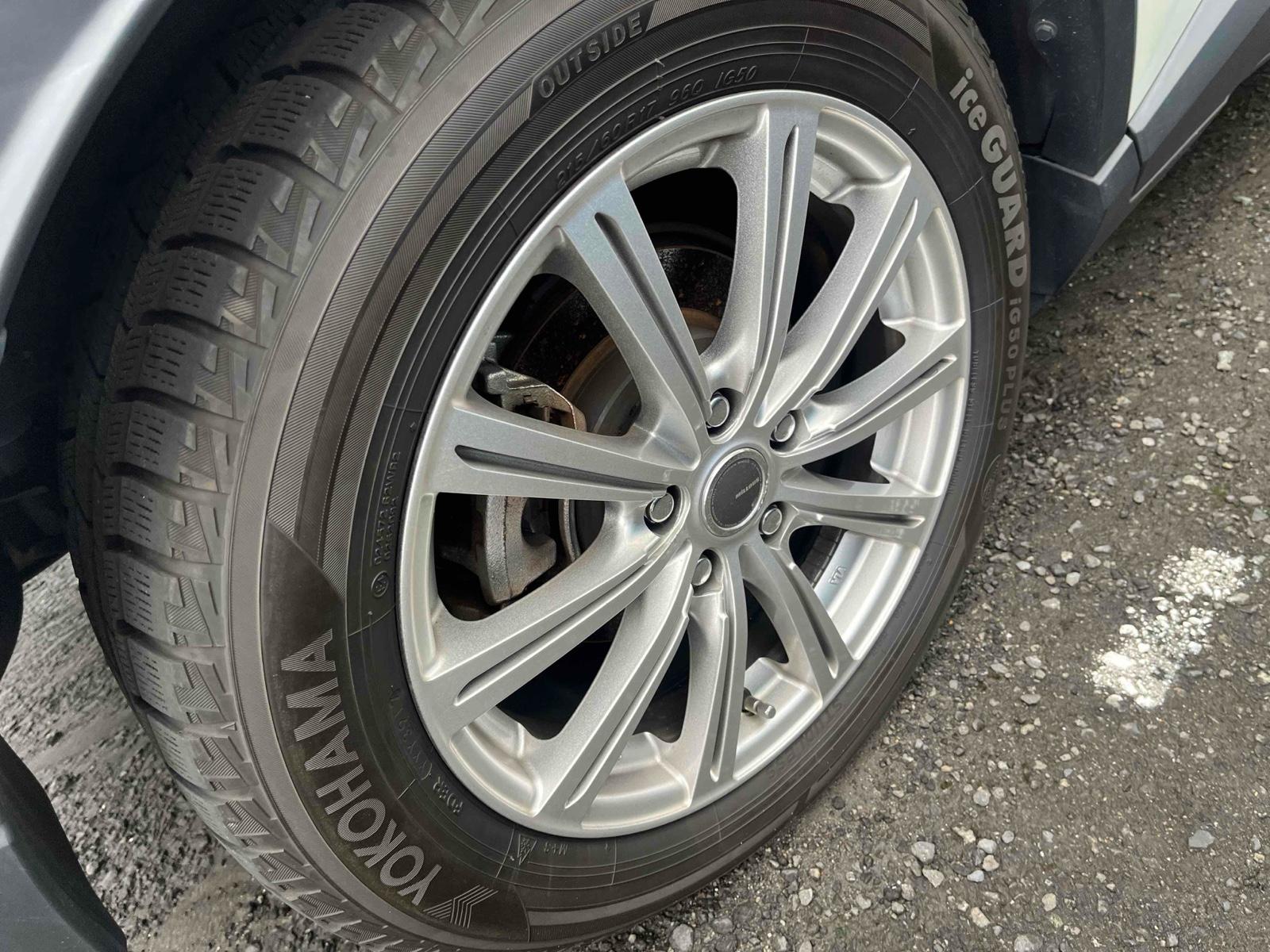 TOYOTA C-HR G Image 5