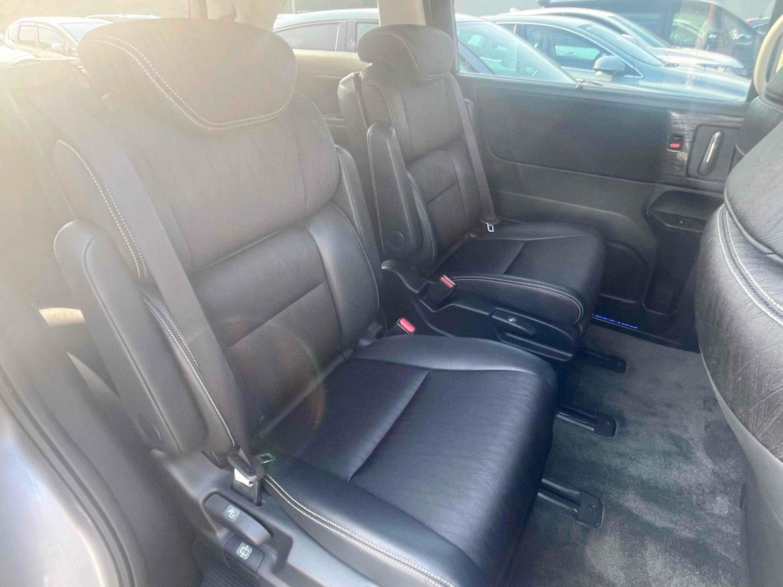 HONDA ODYSSEY ABSOLUTE EX Image 15
