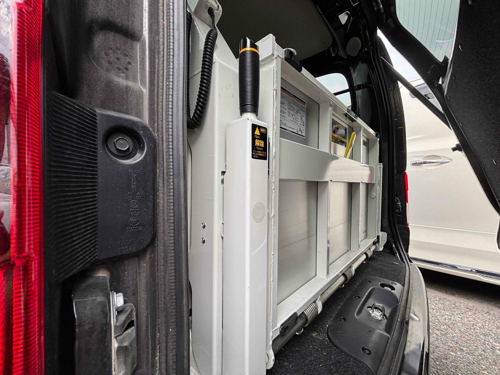 NISSAN NV200 GX Image 14