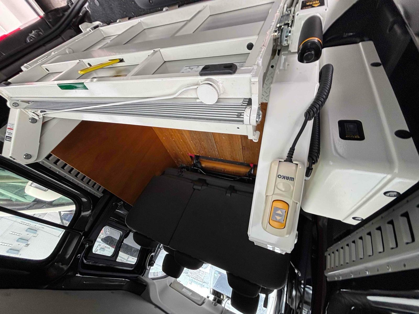 NISSAN NV200 GX Image 13