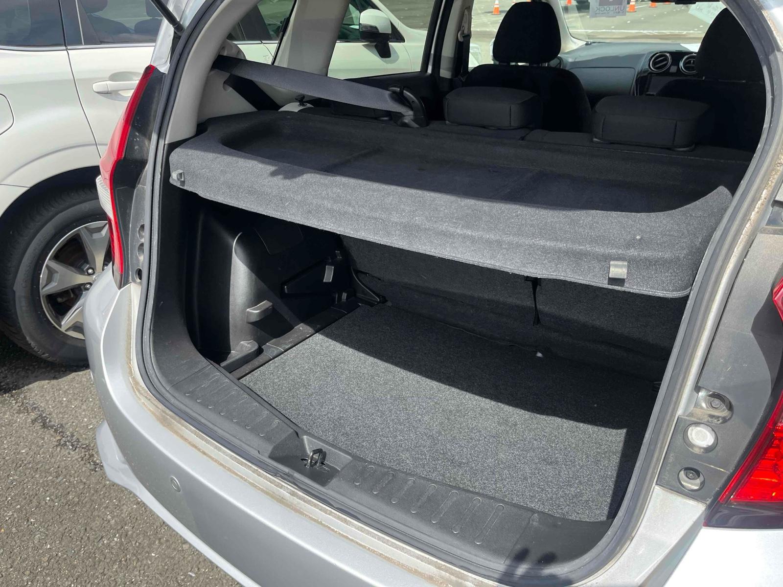 NISSAN NOTE E-POWER X V Image 7