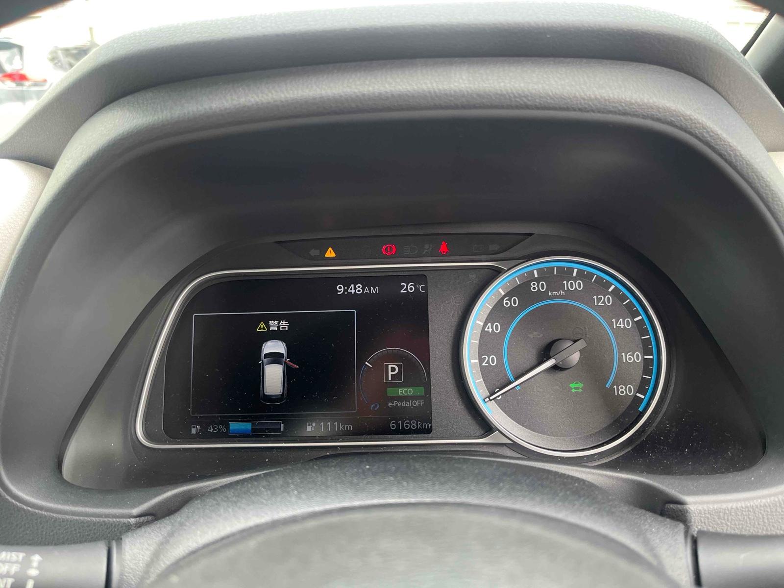 NISSAN LEAF X Image 6