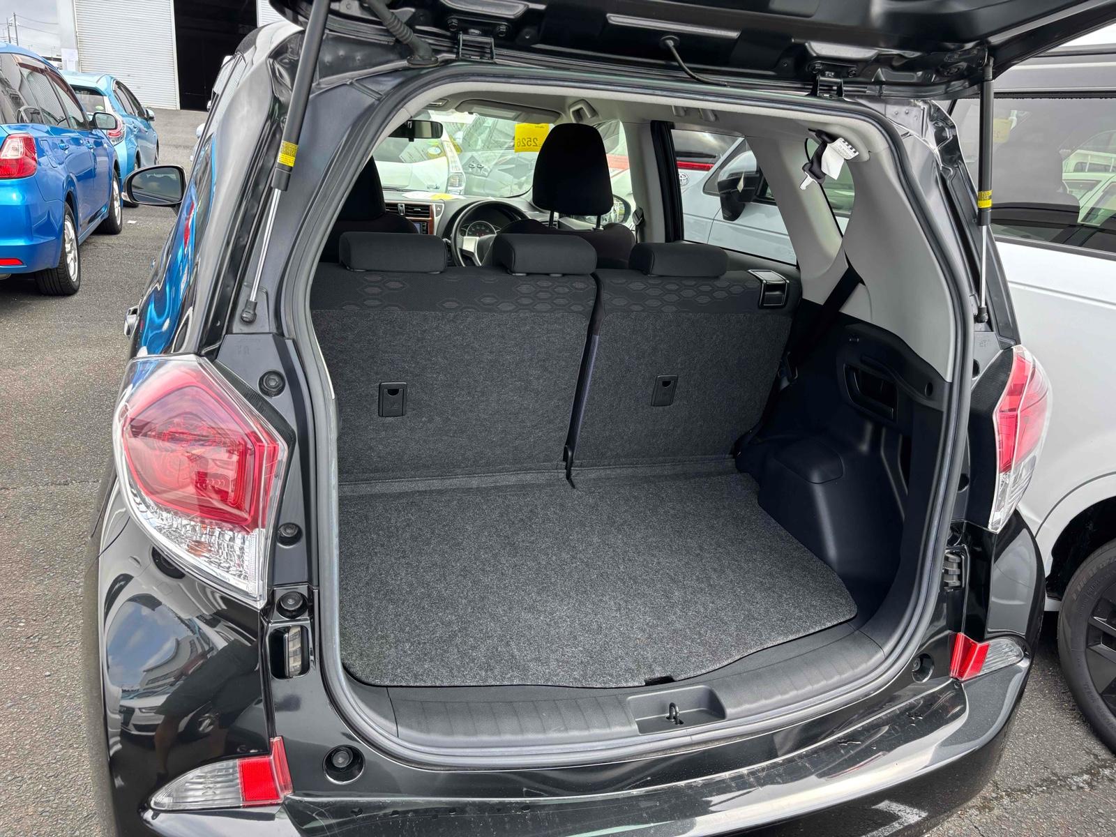 TOYOTA RACTIS X Image 22