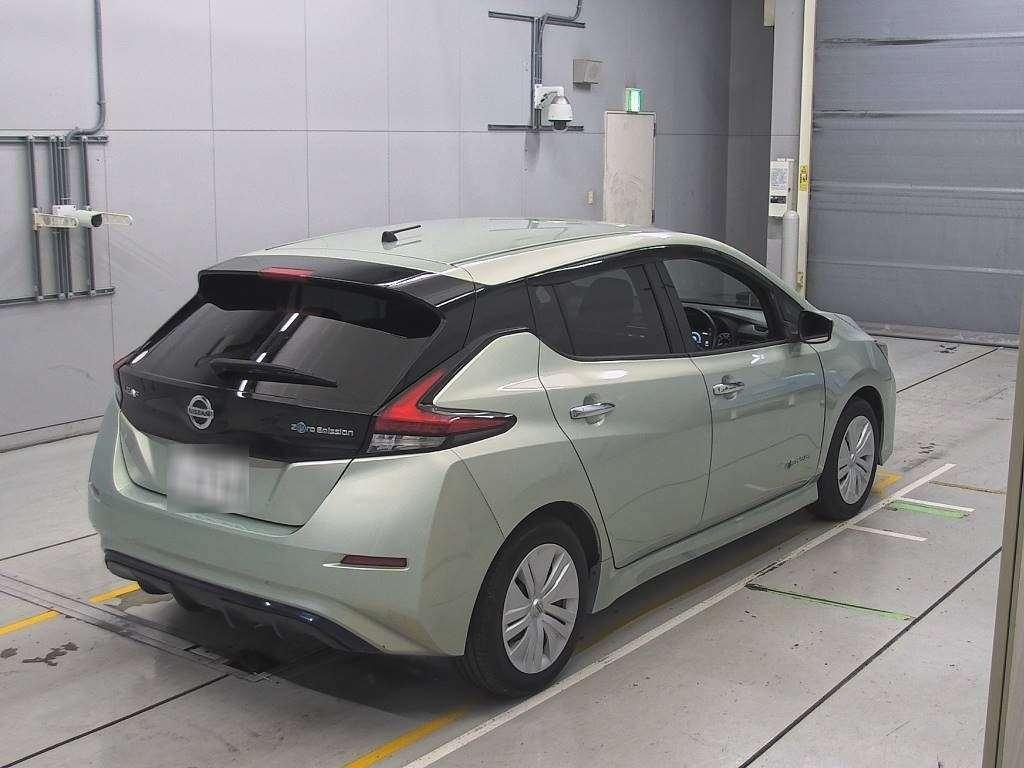 NISSAN LEAF X Image 2