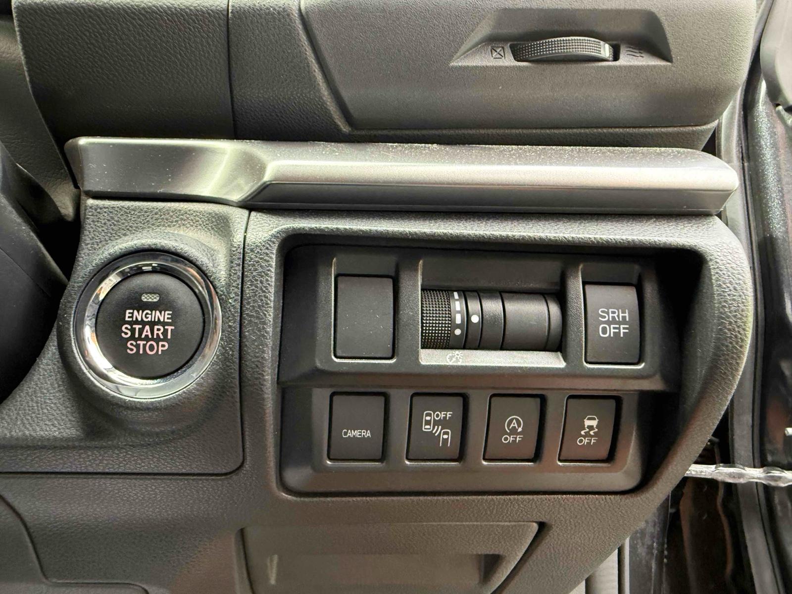 SUBARU XV 2.0I-S EYESIGHT 4WD Image 12