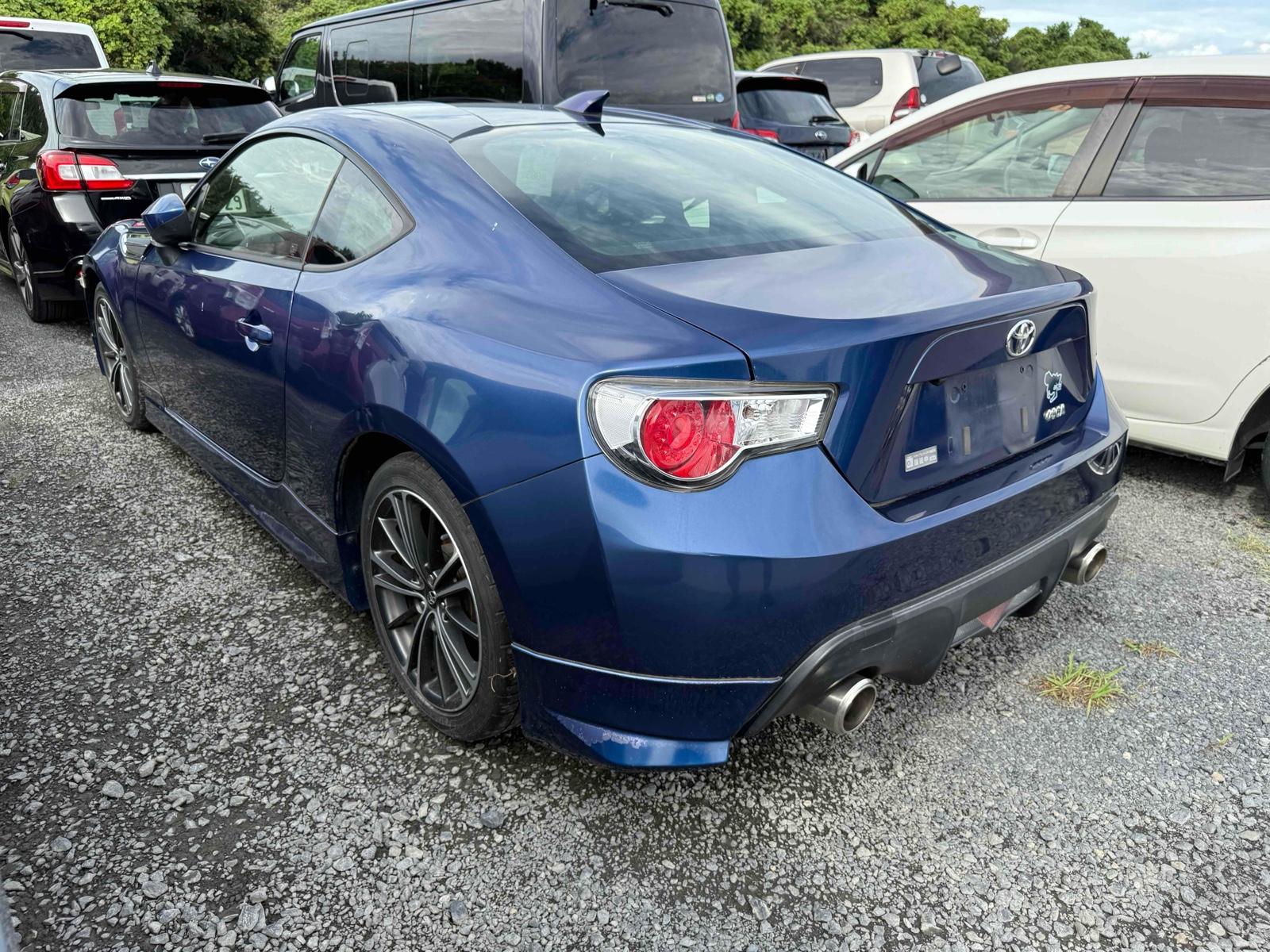 TOYOTA 86 GT Image 2