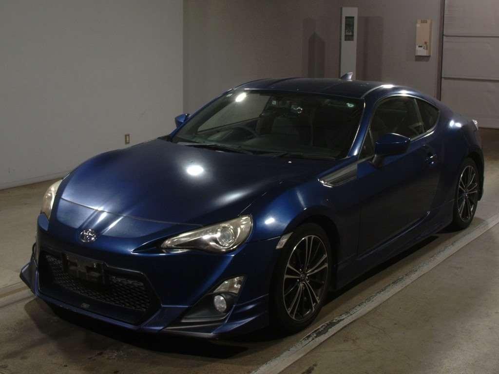 TOYOTA 86 GT Image 3