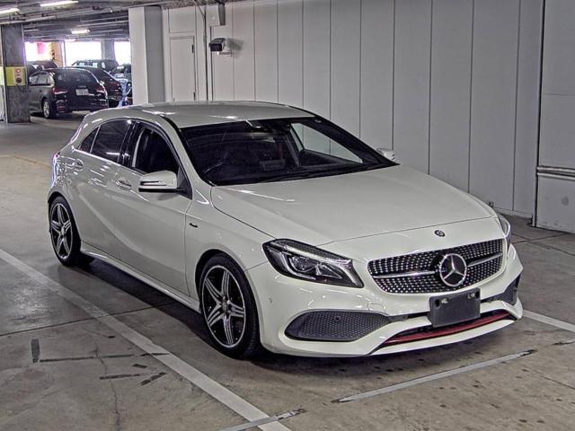 MERCEDES BENZ BENZ A CLASS A250 SPORT Image 3