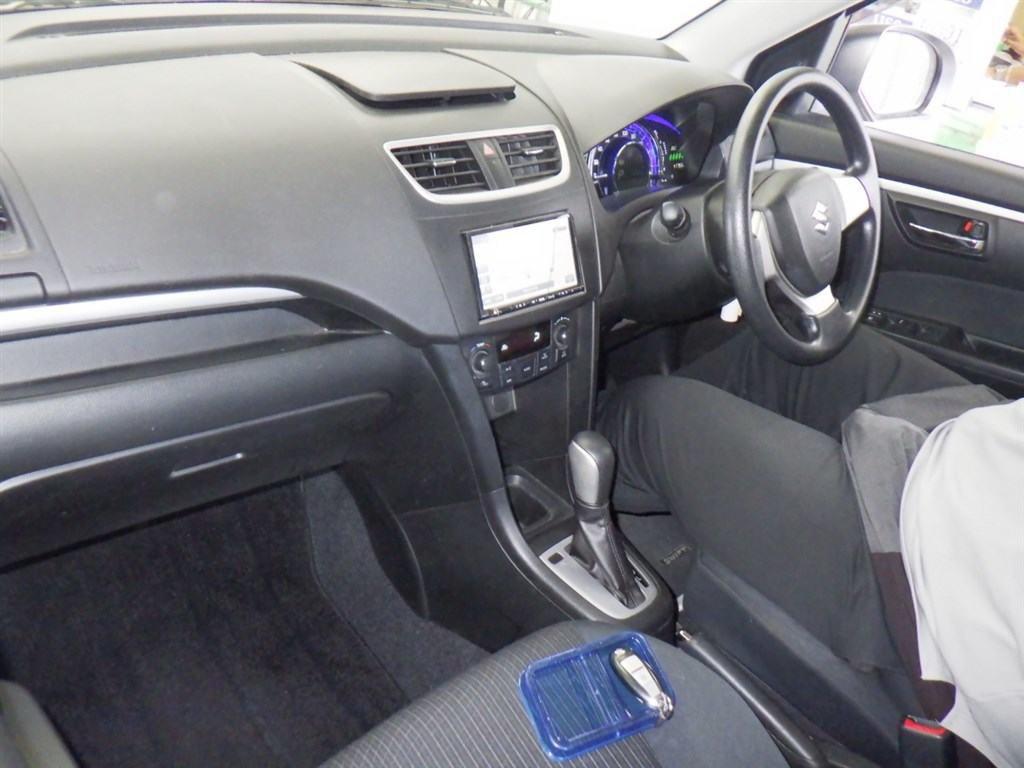 SUZUKI SWIFT 5D XG-DJE Image 3