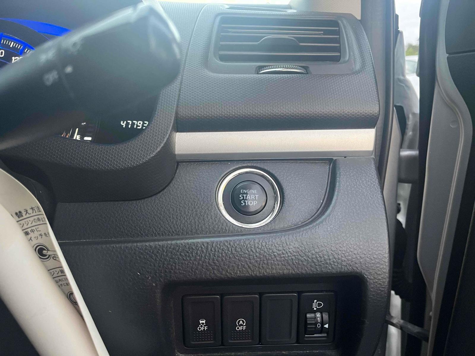SUZUKI SWIFT 5D XG-DJE Image 31