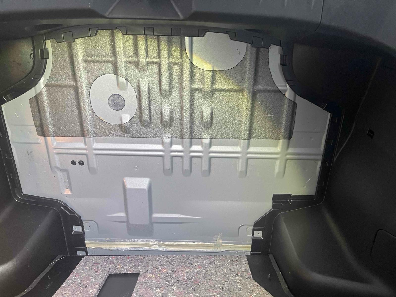 NISSAN LEAF S (30KWH) Image 21
