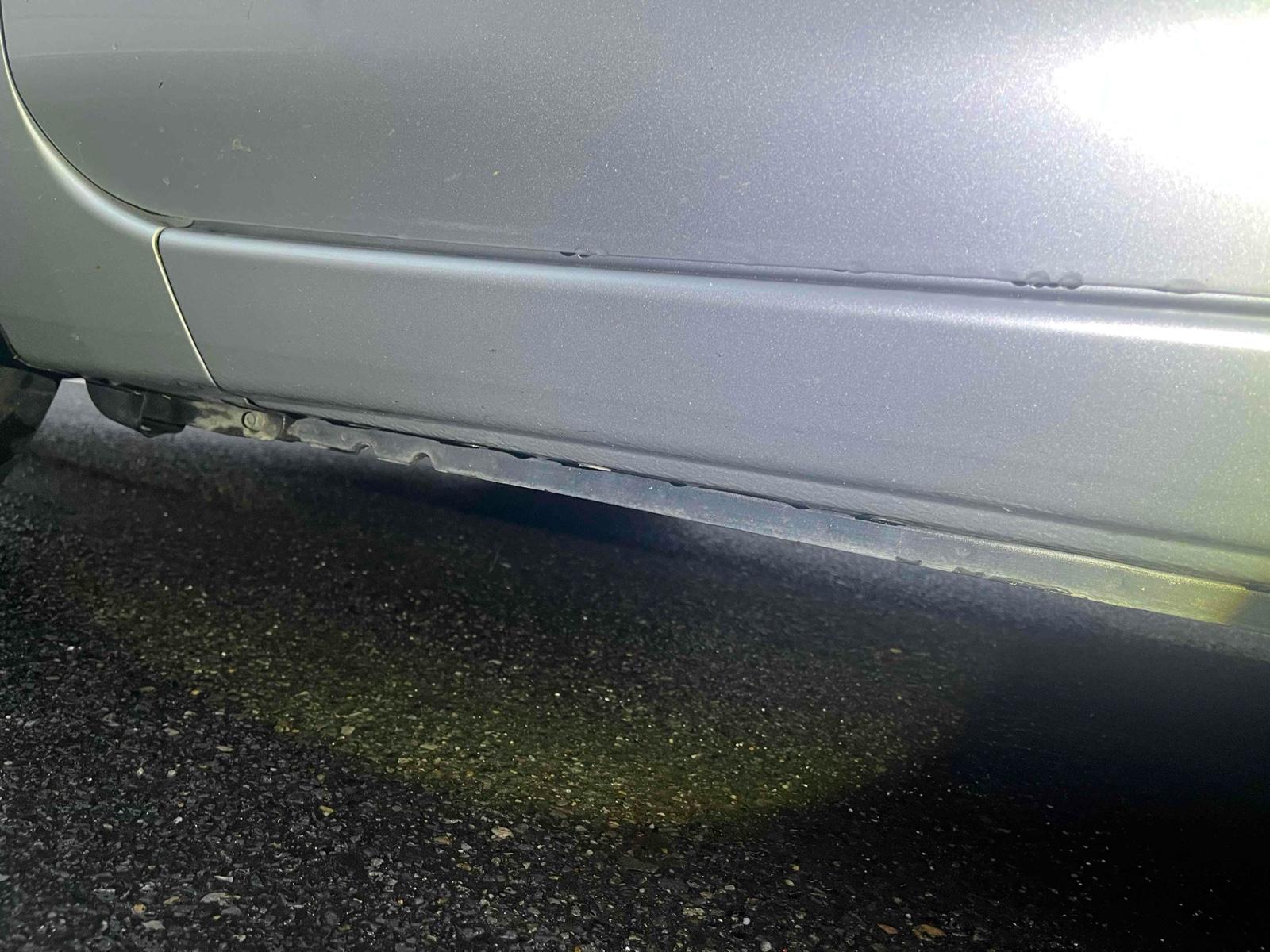 NISSAN LEAF S (30KWH) Image 19