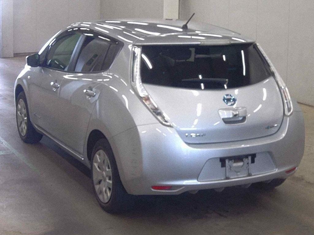 NISSAN LEAF S (30KWH) Image 2