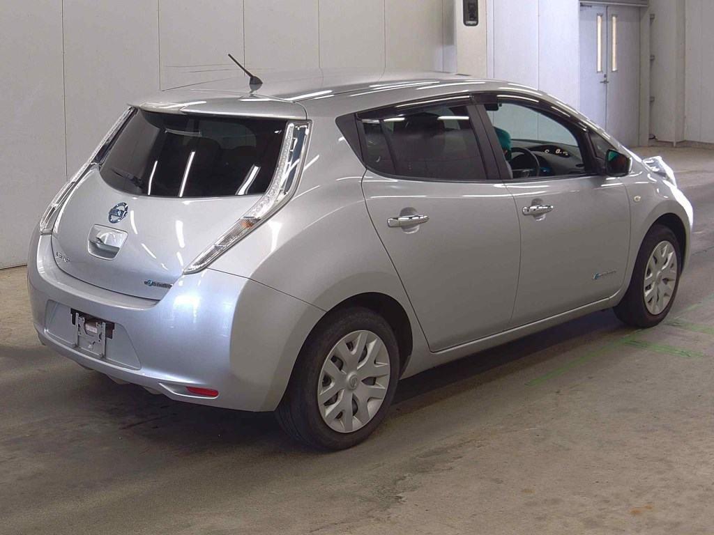 NISSAN LEAF S (30KWH) Image 5