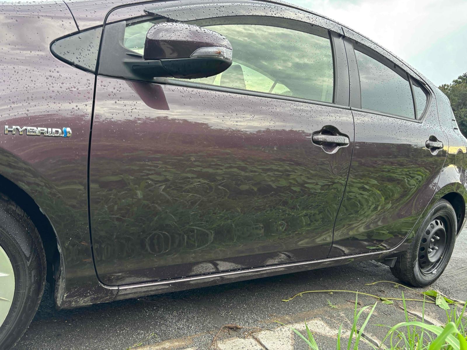 TOYOTA AQUA S Image 14
