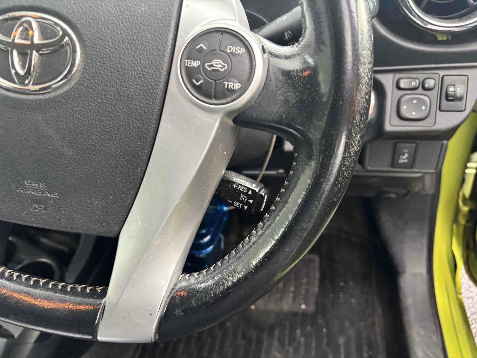 TOYOTA AQUA G BLACK SOFT LEATHER SELECTION Image 10