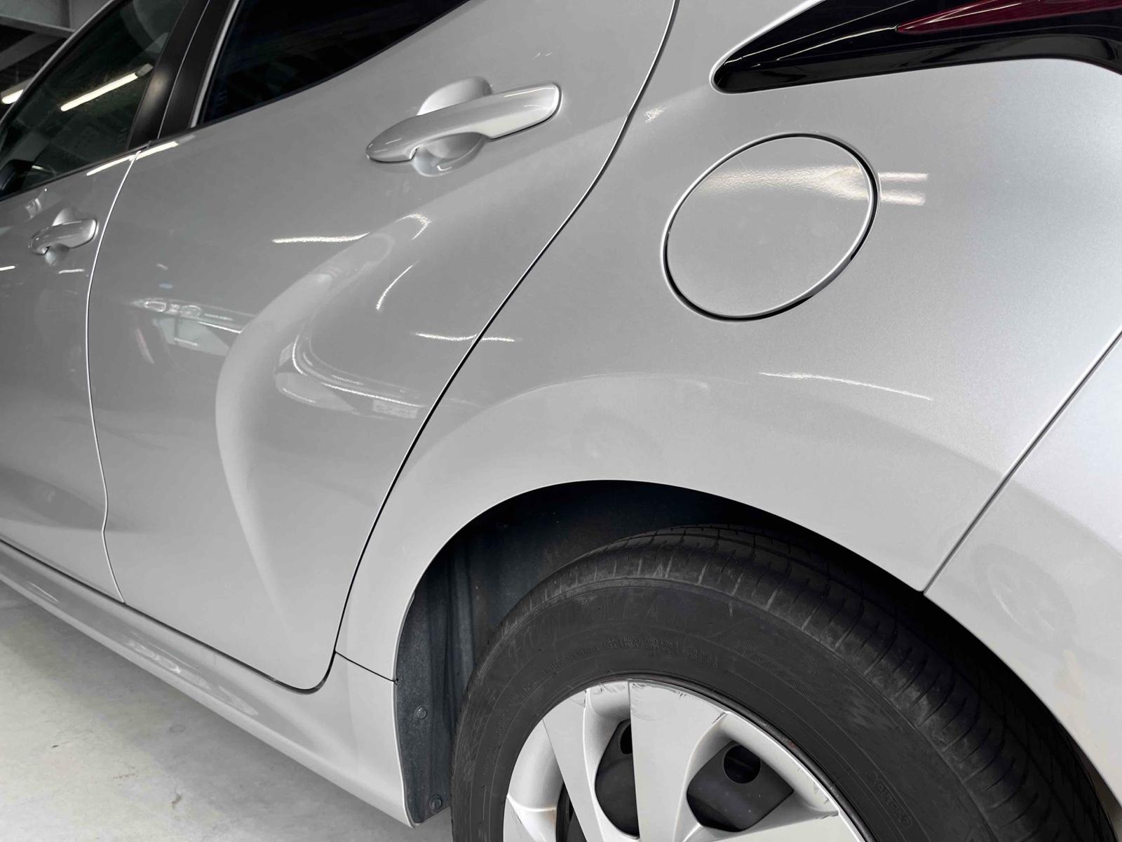 TOYOTA YARIS HYBRID X Image 22